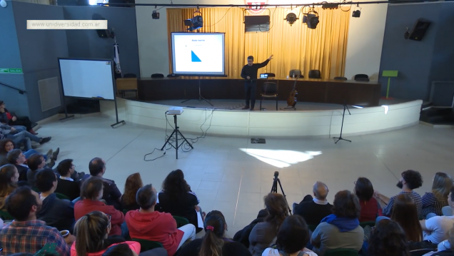 imagen Alberto Rojo vinculó la física y la música en un concierto conversado 