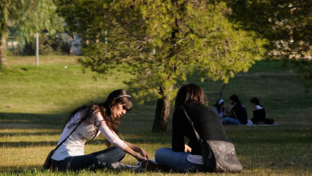 imagen Aumentó 30 por ciento la cantidad de becas otorgadas por la UNCuyo