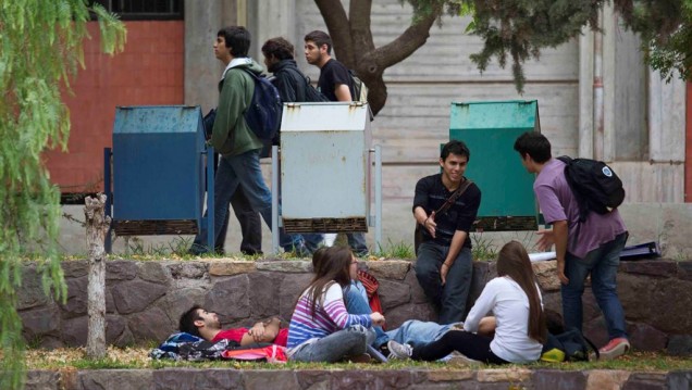 imagen Estudiantes podrán informarse para estudiar en Francia