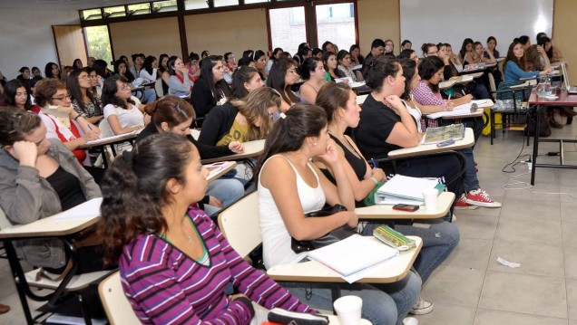 imagen Ofrecen becas nacionales para estudiar en la universidad pública