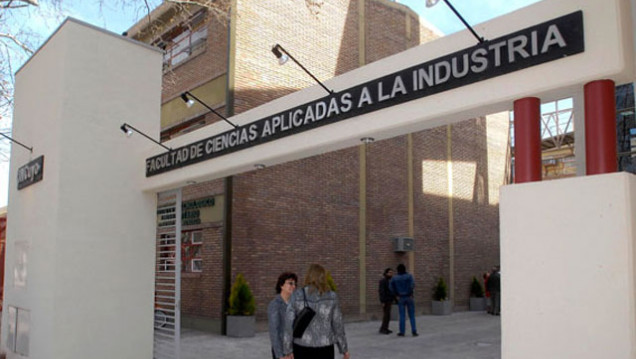 imagen Facultad de Ciencias Aplicadas invita a debatir sobre discapacidad