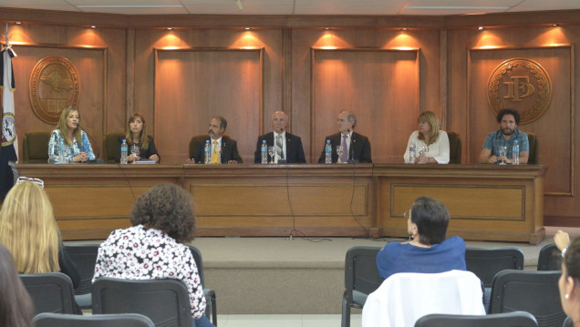 imagen "Se trata de cambiar el perfil del abogado litigante por el abogado conciliador"