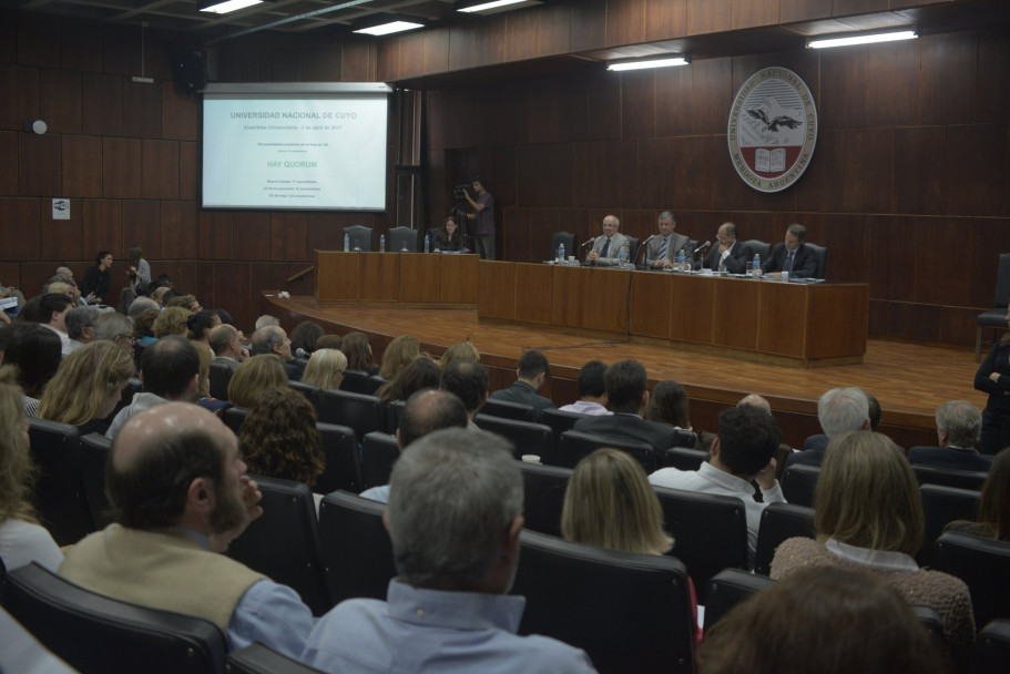 imagen Asamblea Universitaria se reunió por segunda vez en el año