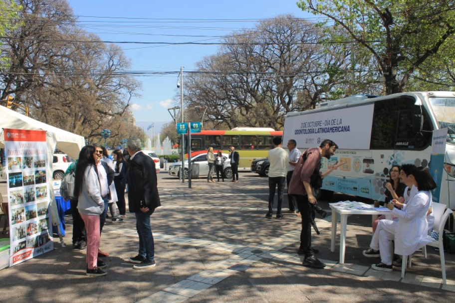 imagen Promoción y educación para la salud bucal, protagonistas de la Semana de la Odontología