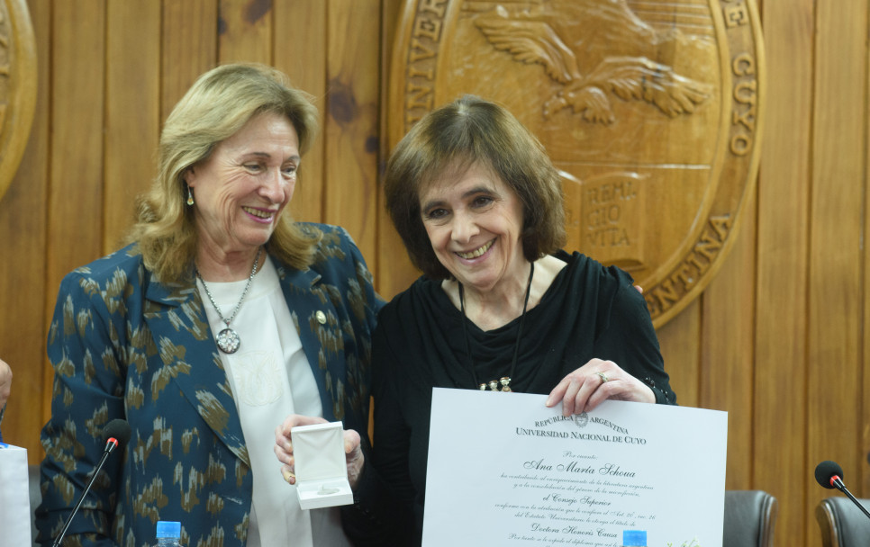 imagen Ana María Shua es la nueva Doctora Honoris Causa de la UNCUYO