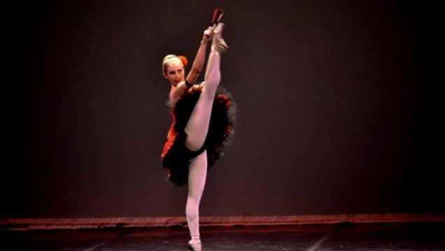 imagen El Ballet de la UNCuyo sube a las tablas del Teatro Quintanilla