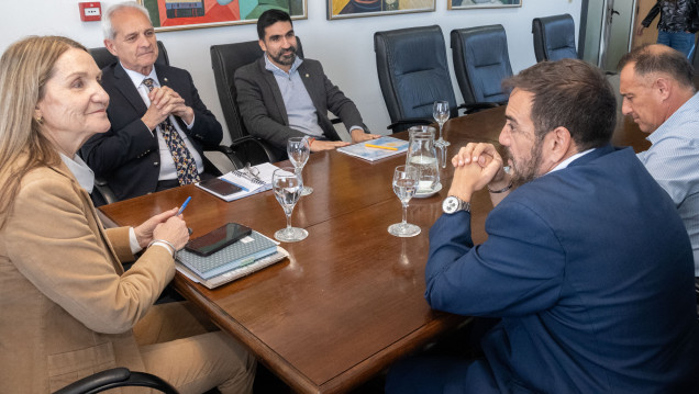 imagen Intendente de La Paz visitó la UNCUYO 