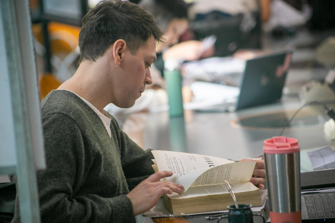 imagen Ingreso a la UNCUYO: curso para postulantes mayores de 25 años sin título secundario