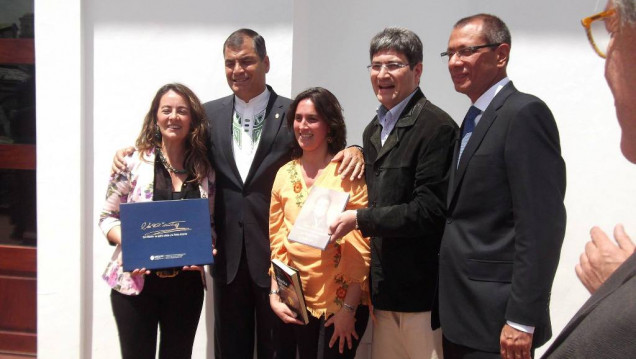 imagen Comitiva de la UNCuyo se reunió con el presidente Rafael Correa