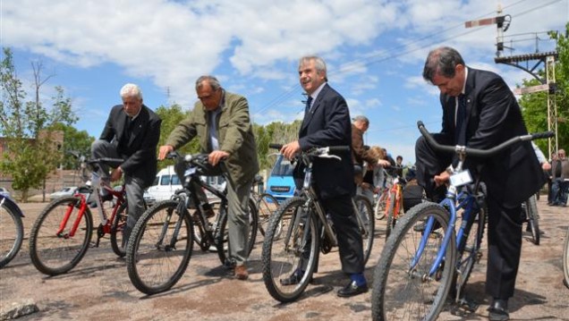 imagen Convenios, distinción, bicicleteada y un centro universitario en la agenda del Consejo Superior en San Rafael