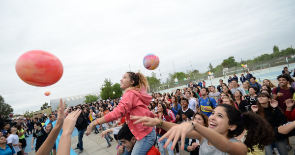 La UNCuyo da la bienvenida a los nuevos estudiantes - Prensa UNCUYO