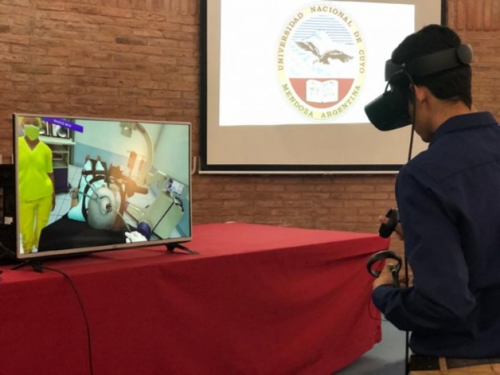 imagen El simulador virtual en neurocirugía de la UNCUYO fue presentado en un evento internacional de salud electrónica