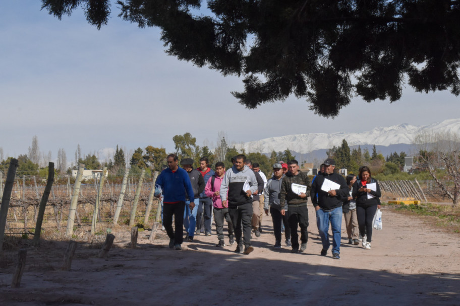 imagen La UNCUYO lanza una nueva edición de la Escuela de Encargados de Finca