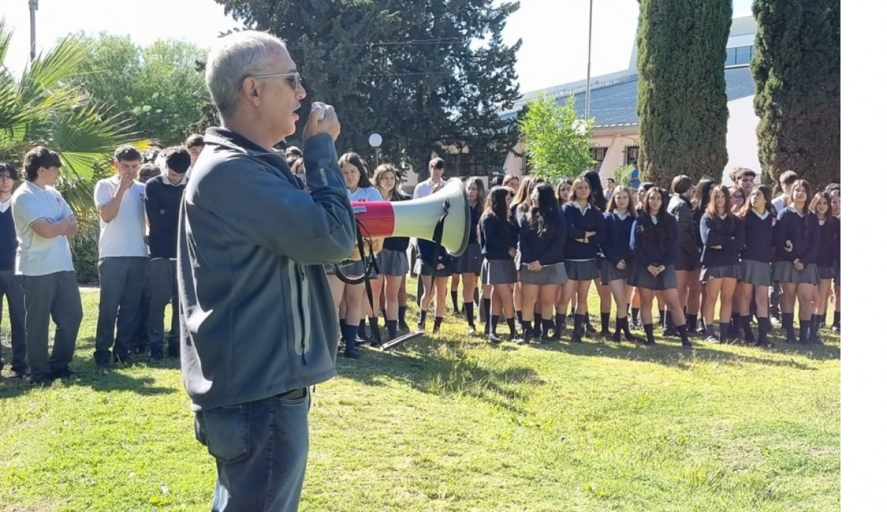 imagen La UNCUYO se sumó a un simulacro sísmico que se desarrolló en toda la provincia