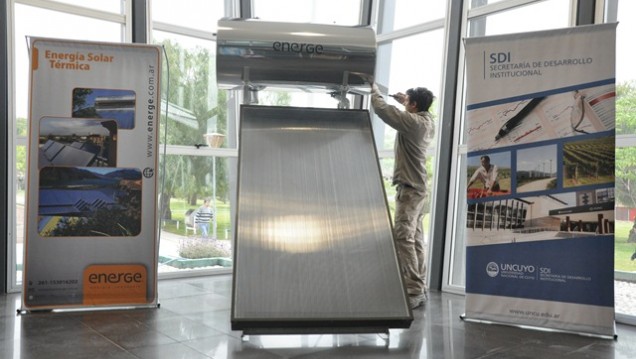 imagen Ofrecen créditos a empleados de la UNCuyo para que accedan a calefones solares
