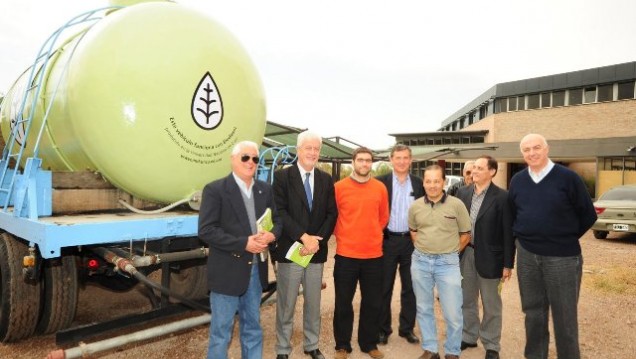 imagen Presentaron vehículos movidos con biodiesel producido en la UNCuyo