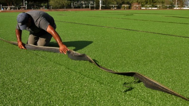 imagen Deportes inaugura su nueva cancha de Hockey sobre Césped