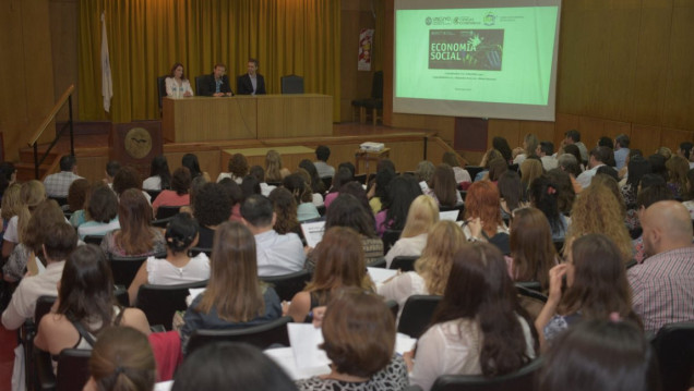 imagen «La Universidad debe devolver a la sociedad mucho de lo que la sociedad hace para sostenerla»