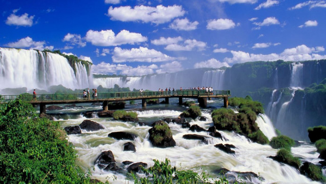 imagen Proponen visitar las Cataratas en invierno