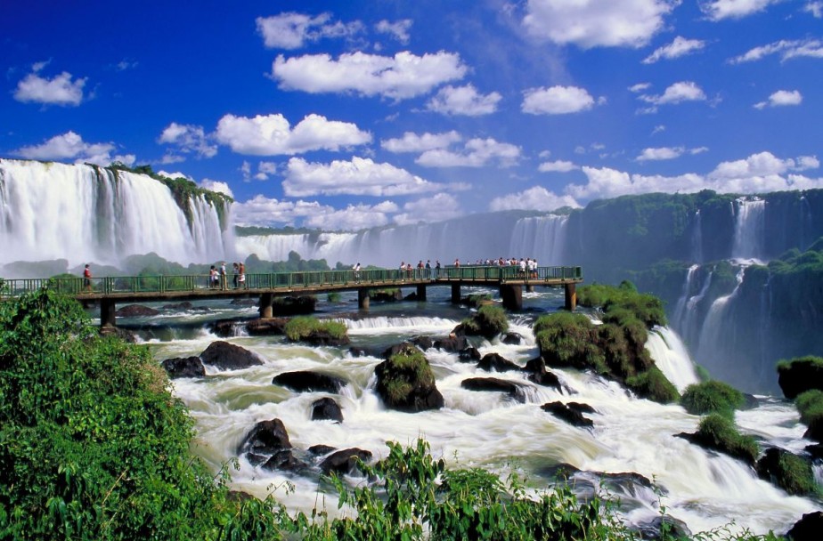 imagen Proponen visitar las Cataratas en invierno