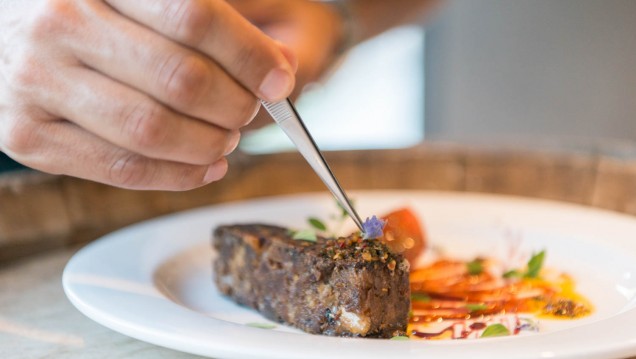 imagen De la mano de la UNCUYO se creó el primer Instituto de Investigación y Desarrollo Gastronómico del país