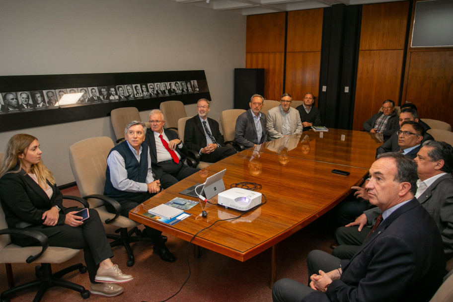 imagen La UNCUYO recibe la visita de la universidad más prestigiosa de Australia