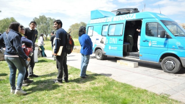 imagen Atenderá en la UNCuyo registro móvil para tramitar DNI y pasaporte