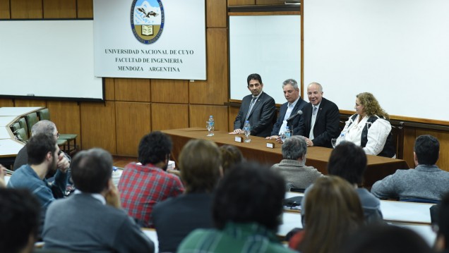 imagen Analizaron en la Universidad la situación energética de Mendoza