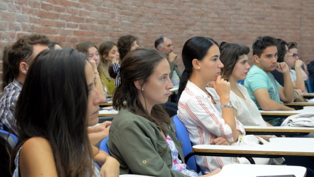 imagen Académicos y funcionarios trabajarán en la construcción del Parlamento Abierto