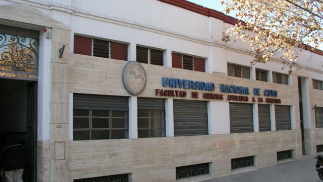 imagen Cámara Junior distinguió a Egresadas de Ciencias Aplicadas 