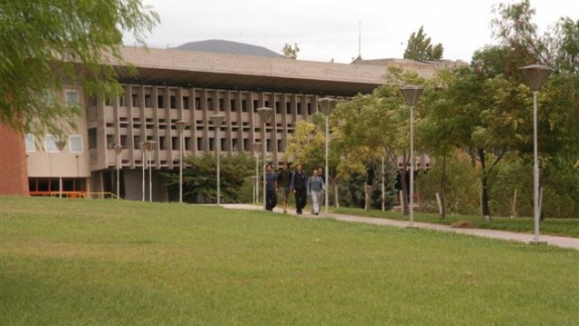 imagen La Historia y las Ciencias Sociales en democracia, tema de una disertación