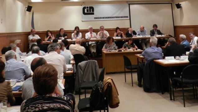 imagen Rectores designaron representantes para discutir salarios