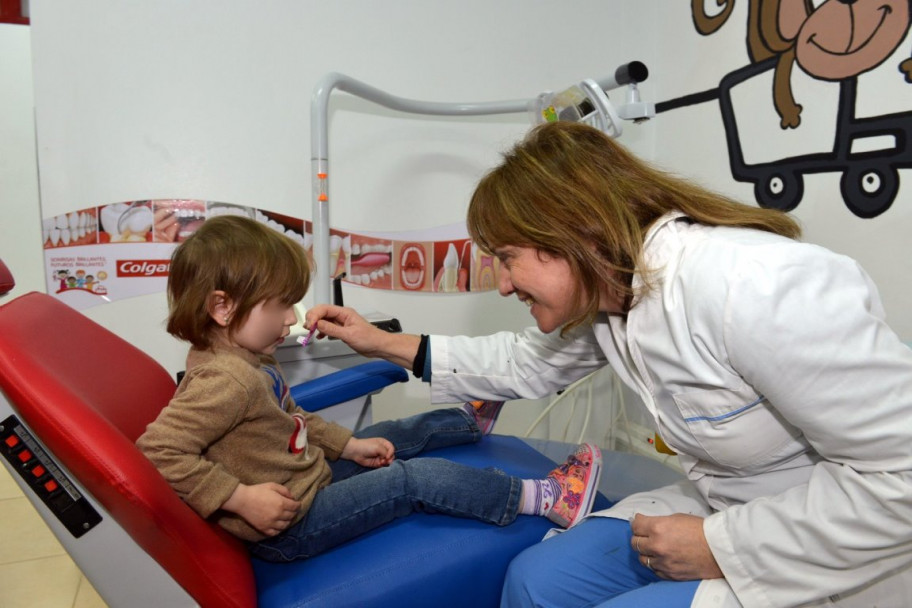 imagen Ya funciona Centro Odontológico Materno Infantil en la UNCuyo