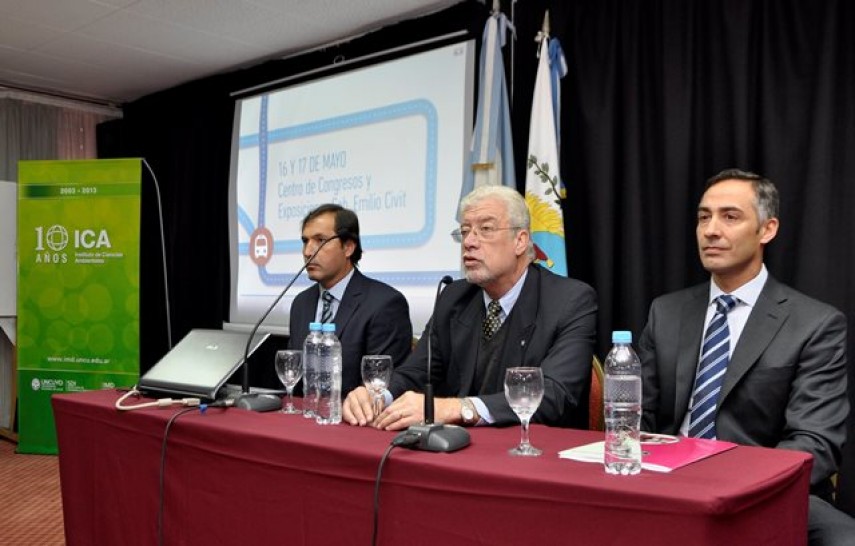 imagen Debaten políticas para el crecimiento del transporte y el ordenamiento territorial de Mendoza