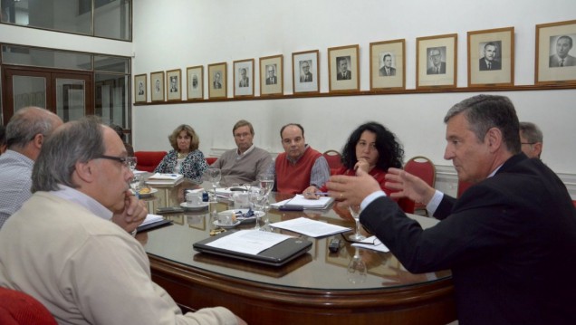 imagen El Rector dialogó con los consejeros de Ciencias Agrarias