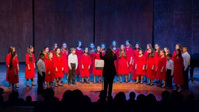 imagen Cumple 44 años el Coro de Niños y Jóvenes