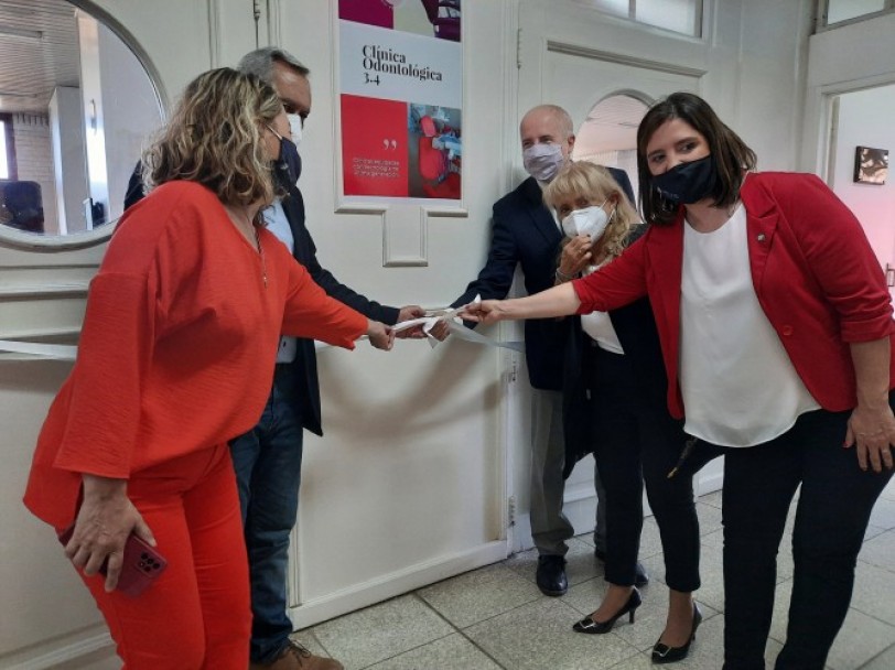 imagen Inauguraron Clínica 3.4 en Odontología 