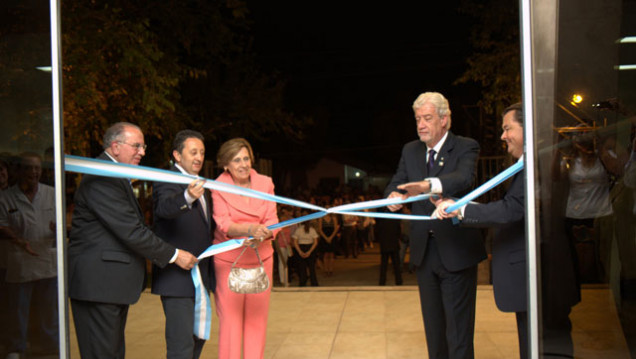 imagen Con el compromiso de un nuevo paradigma se inauguró el Hospital Universitario