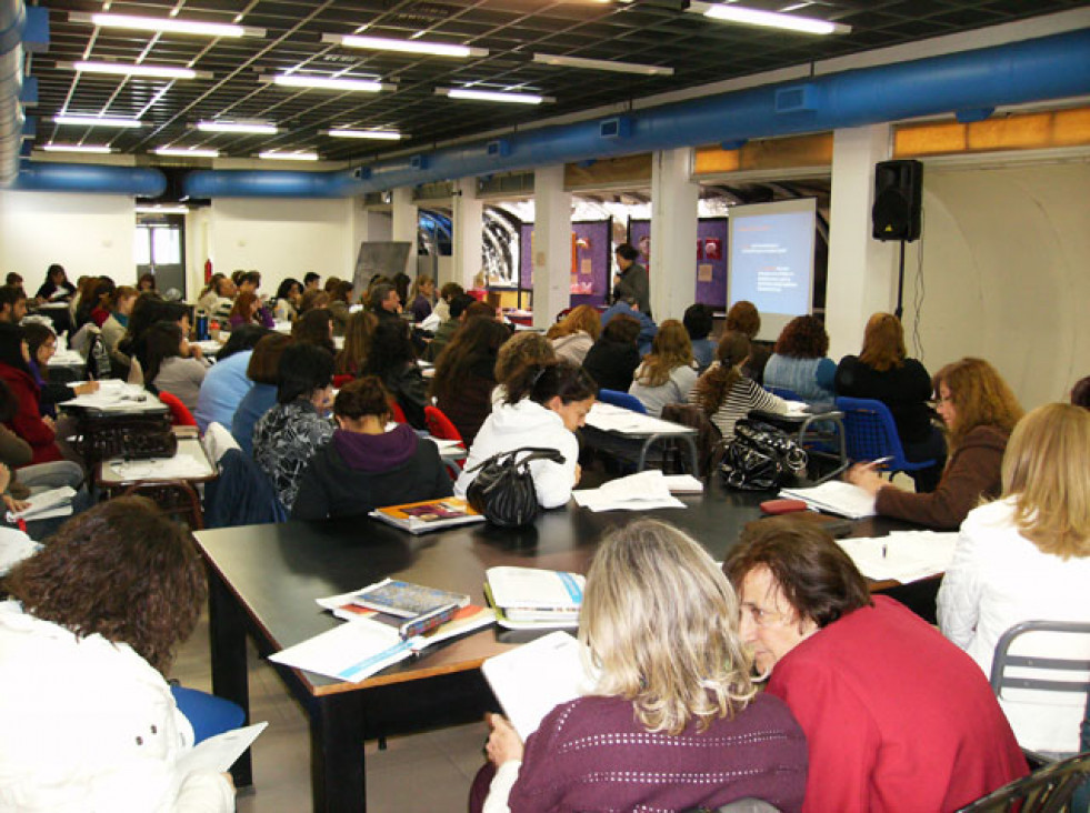imagen Docentes de nivel medio se capacitan para facilitar el ingreso de sus alumnos a la Universidad