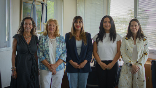 imagen Directora de Santander Universidades y Universia Argentina visitó la UNCUYO