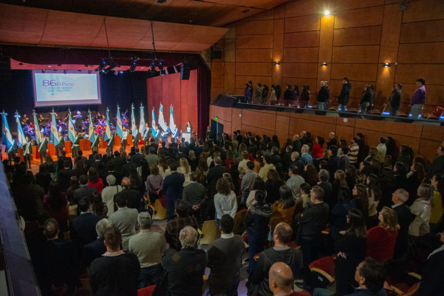 imagen 86° Aniversario: "La universidad pública argentina transforma vidas y construye futuro"