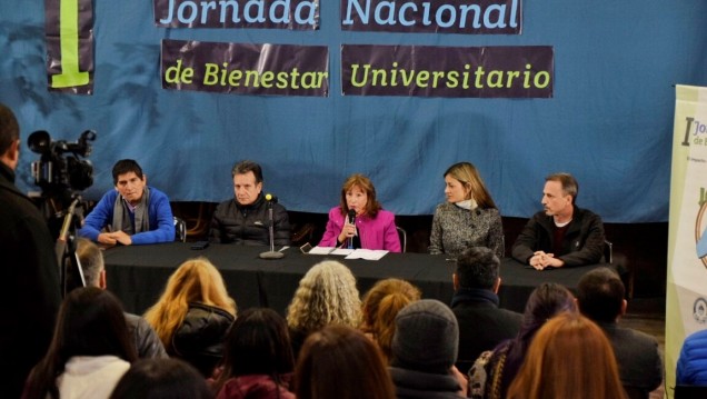 imagen La rectora Sánchez participó de un encuentro sobre bienestar universitario en Jujuy