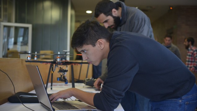 imagen Ayudarán a emprendedores a convertir sus proyectos en empresas