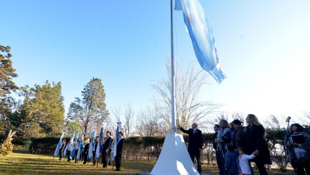 imagen El día de la Bandera se celebró en Agrarias