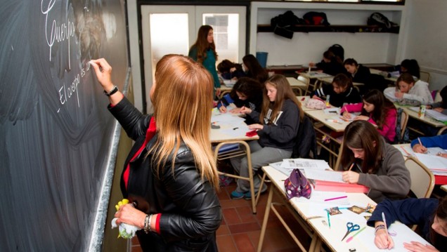 imagen Bono de puntaje para profesores y preceptores