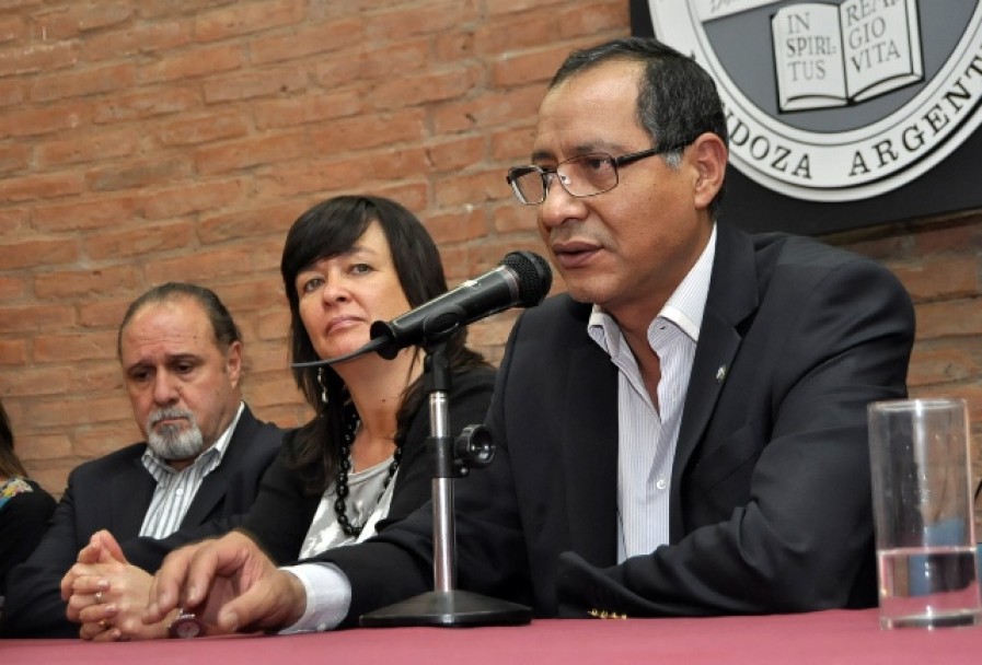 imagen Sembrar memoria en escuelas mendocinas busca proyecto de Inclusión Social