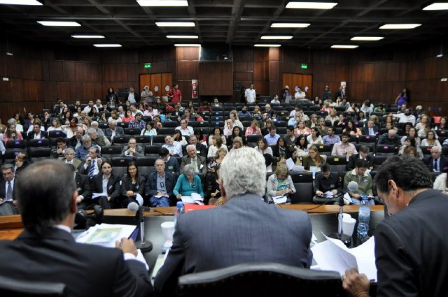 imagen Ampliaron duración de mandatos de autoridades y representantes en la UNCuyo