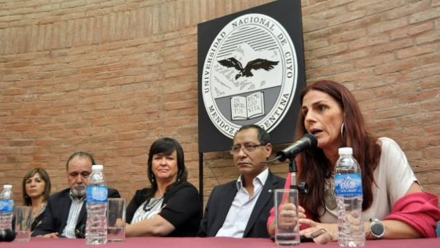 imagen Sembrar memoria en escuelas mendocinas busca proyecto de Inclusión Social
