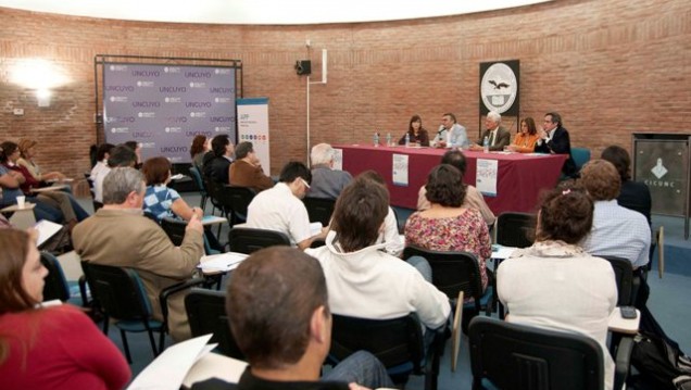 imagen Políticas públicas y Universidad analizan en unas jornadas en la UNCuyo