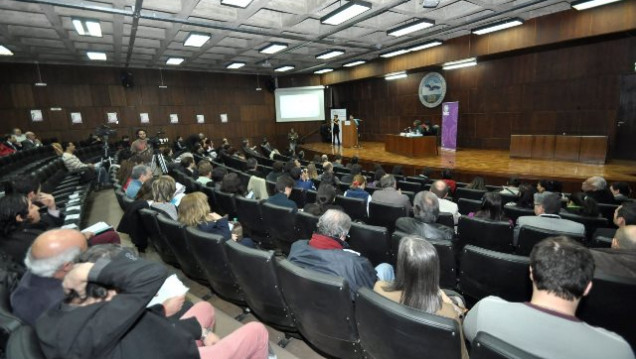 imagen Sesiona en la Universidad la Audiencia Pública que evalúa la radiodifusión en Cuyo